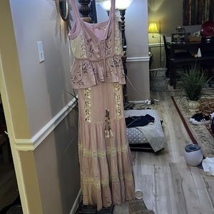 Chelsea and violet size large purple dress